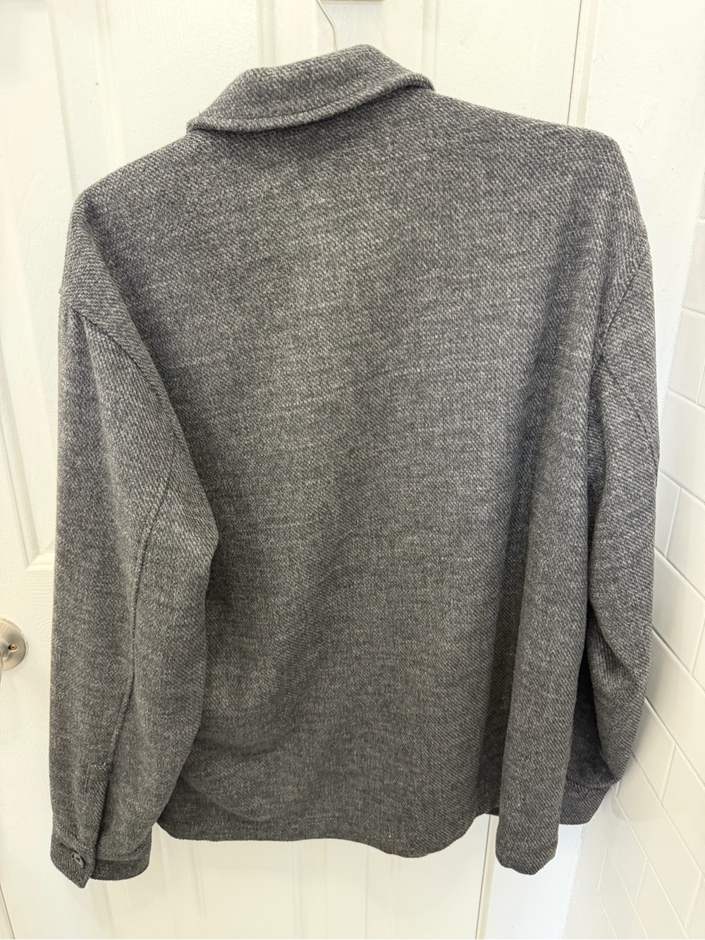 Abercrombie & Fitch Men's Gray Zip-Front Shirt Jacket - Picture 2 of 2